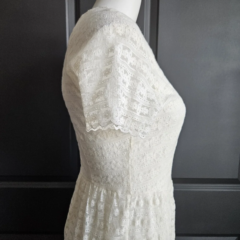 Free People Womens White Lace Overlay‎ Sz 6 Feminine Fairy